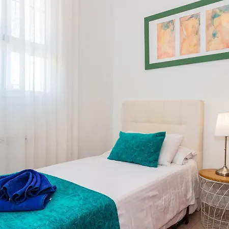 Pluton Apartment *